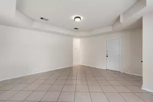 101 Ina Ct, Kyle, TX 78640 - Photo 3