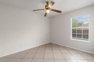 101 Ina Ct, Kyle, TX 78640 - Photo 15