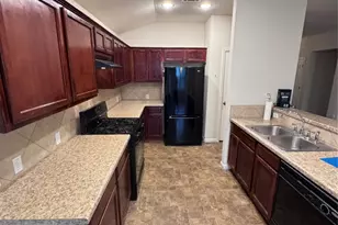 11909 Timber Heights Dr, Austin, TX 78754 - Photo 7