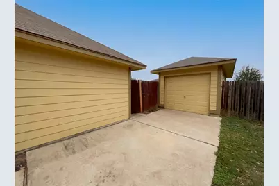 15102 Imes Lane, Austin, TX 78725 - Photo 33