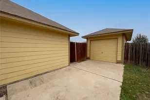 15102 Imes Ln, Austin, TX 78725 - Photo 33