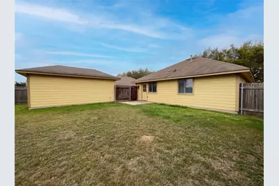 15102 Imes Lane, Austin, TX 78725 - Photo 5