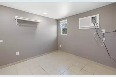 2540 Fm 20, Red Rock, TX 78662 - Photo 15