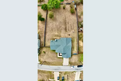 125 Naalehu Court, Bastrop, TX 78602 - Photo 35