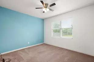 125 Naalehu Ct, Bastrop, TX 78602 - Photo 23