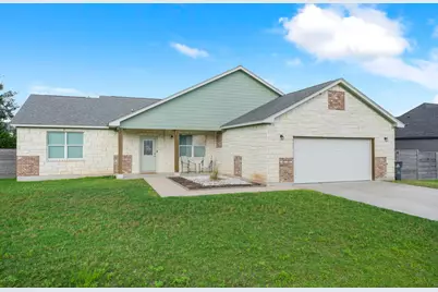 125 Naalehu Court, Bastrop, TX 78602 - Photo 3