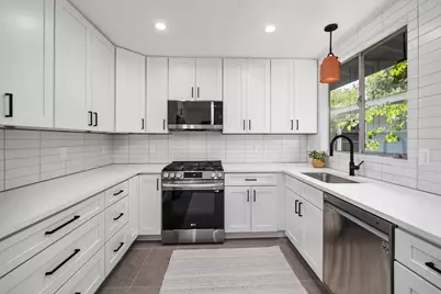 1811 Forest Hill Drive, Austin, TX 78745 - Photo 9