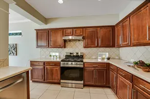 305 Rosecliff Dr, Georgetown, TX 78633 - Photo 9