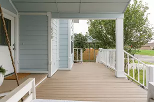 450 Biscayne St, Giddings, TX 78942 - Photo 33