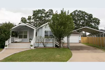 450 Biscayne Street, Giddings, TX 78942 - Photo 31
