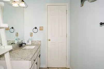 450 Biscayne Street, Giddings, TX 78942 - Photo 15