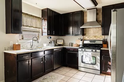 450 Biscayne Street, Giddings, TX 78942 - Photo 5
