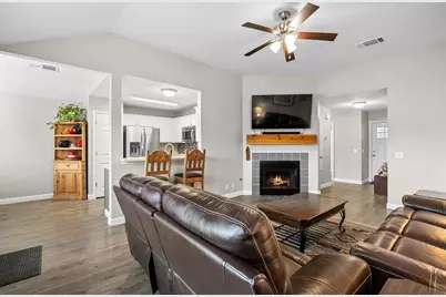 606 Los Robles Road, Leander, TX 78641 - Photo 15