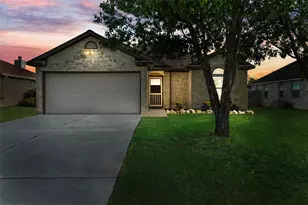 606 Los Robles Rd, Leander, TX 78641 - Photo 1