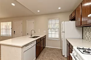 1916 Gracy Farms Ln, Austin, TX 78758 - Photo 7