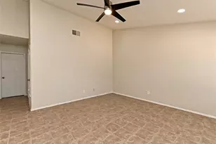 1916 Gracy Farms Ln, Austin, TX 78758 - Photo 5