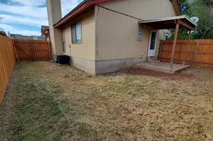 1109 Hyridge St, Round Rock, TX 78664 - Photo 9