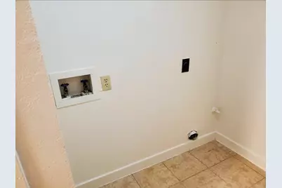 1109 Hyridge Street, Round Rock, TX 78664 - Photo 7