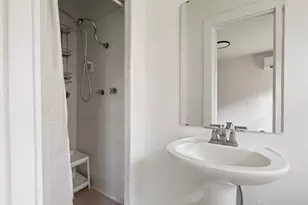 613 Baylor St, Austin, TX 78703 - Photo 39