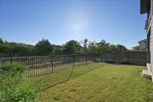 3651 Sandy Brook Dr, Round Rock, TX 78665 - Photo 27