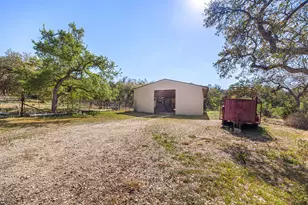 320 Rancho Encino Dr, San Marcos, TX 78666 - Photo 35