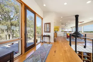 320 Rancho Encino Dr, San Marcos, TX 78666 - Photo 5