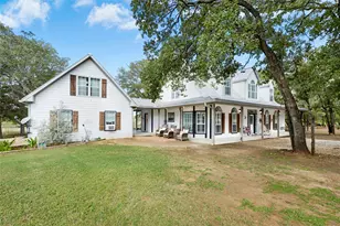 412 Woody Hollow Rd, Luling, TX 78648 - Photo 3