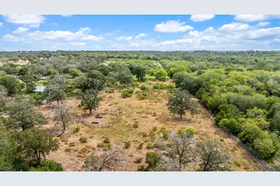 827 Fm 671, Lockhart, TX 78644 - Photo 25