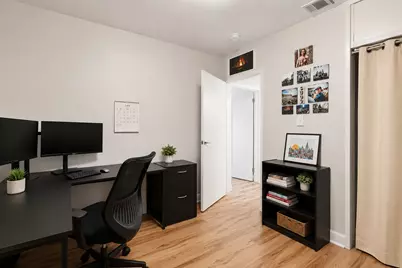412 W Croslin Street, Austin, TX 78752 - Photo 9