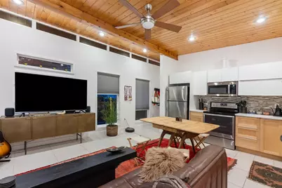 412 W Croslin Street, Austin, TX 78752 - Photo 23