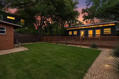 412 W Croslin Street, Austin, TX 78752 - Photo 17
