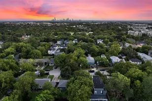 412 W Croslin St, Austin, TX 78752 - Photo 1