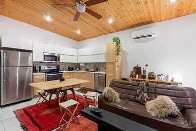 412 W Croslin Street, Austin, TX 78752 - Photo 25