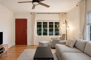 412 W Croslin St, Austin, TX 78752 - Photo 3