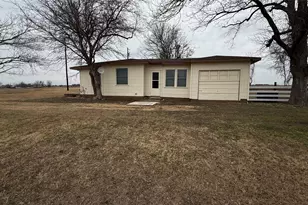 4651 Co Rd 417, Taylor, TX 76574 - Photo 19