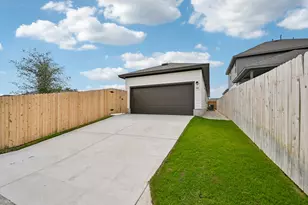 124 Tenny Ln, Kyle, TX 78640 - Photo 35