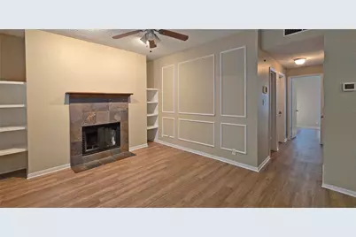 203 E 31st Street #207, Austin, TX 78705 - Photo 5