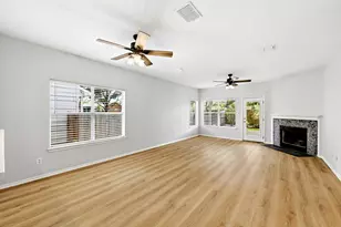 9314 Brandts Wood St, Austin, TX 78744 - Photo 5