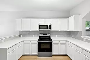 9314 Brandts Wood St, Austin, TX 78744 - Photo 9
