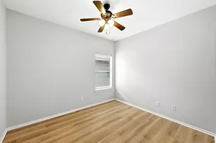 9314 Brandts Wood St, Austin, TX 78744 - Photo 15