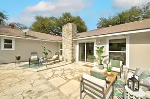 4707 Whispering Valley Dr, Austin, TX 78727 - Photo 33