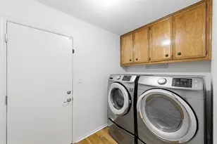 4707 Whispering Valley Dr, Austin, TX 78727 - Photo 31