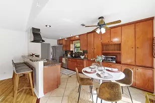 4707 Whispering Valley Dr, Austin, TX 78727 - Photo 19