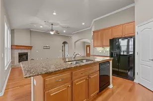 4220 John's Light Dr, Austin, TX 78727 - Photo 9