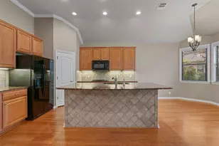 4220 John's Light Dr, Austin, TX 78727 - Photo 7