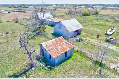 17809 Fm 1100, Elgin, TX 78621 - Photo 27