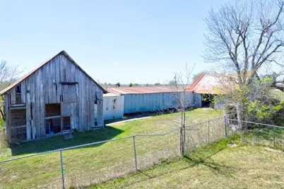 17809 Fm 1100, Elgin, TX 78621 - Photo 23
