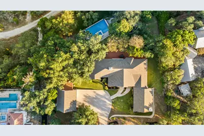 3507 Bee Creek Road, Spicewood, TX 78669 - Photo 3