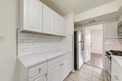 1010 W 23rd Street #6, Austin, TX 78705 - Photo 13