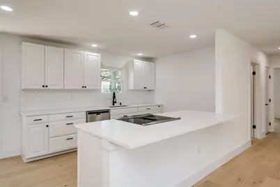 1928 Miles Avenue #1, Austin, TX 78745 - Photo 9